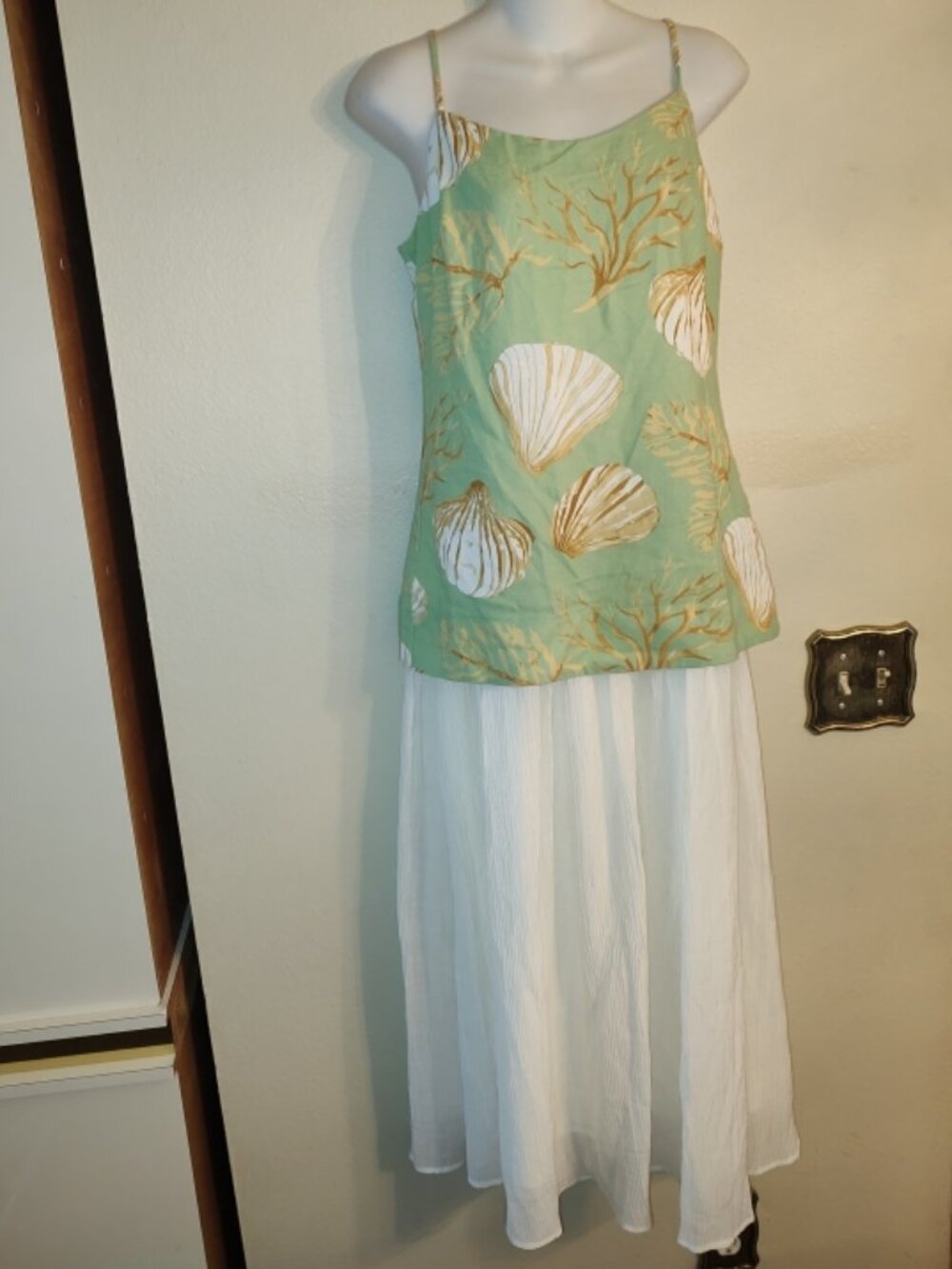 NWOT Moon River Seashells Mint Green / Cream Gorgeous Summer Midi Dress Size S